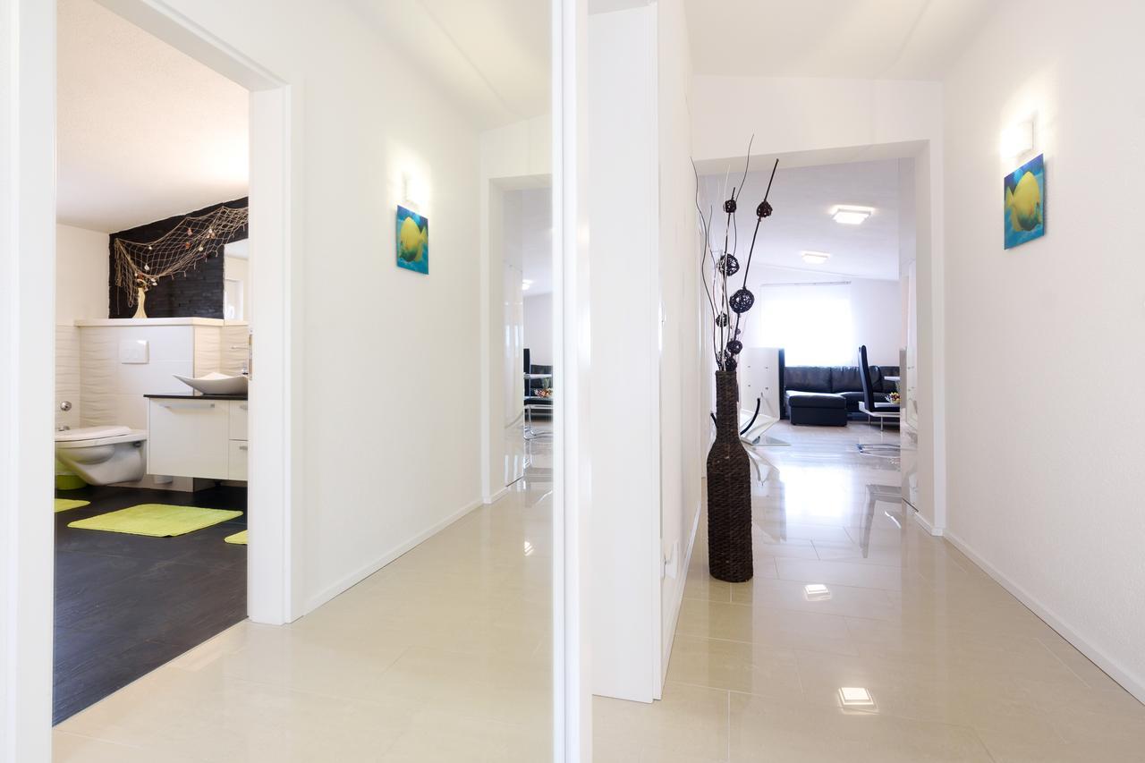 Studio Apartment Maslina Gornji Karin Esterno foto